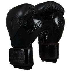TITLE Black Blitz Sparring Gloves - Velcro