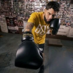 TITLE Boxing Roberto Duran Leather Sparring Gloves - Lace -Boxing Promotions Store title boxing roberto duran leather sparring gloves lace 5